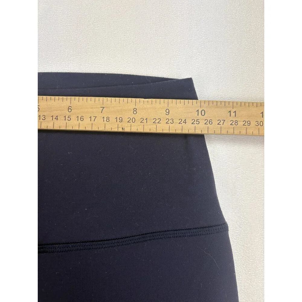Lululemon High-Rise Leggings Size 2 Black Yoga/Studio‎